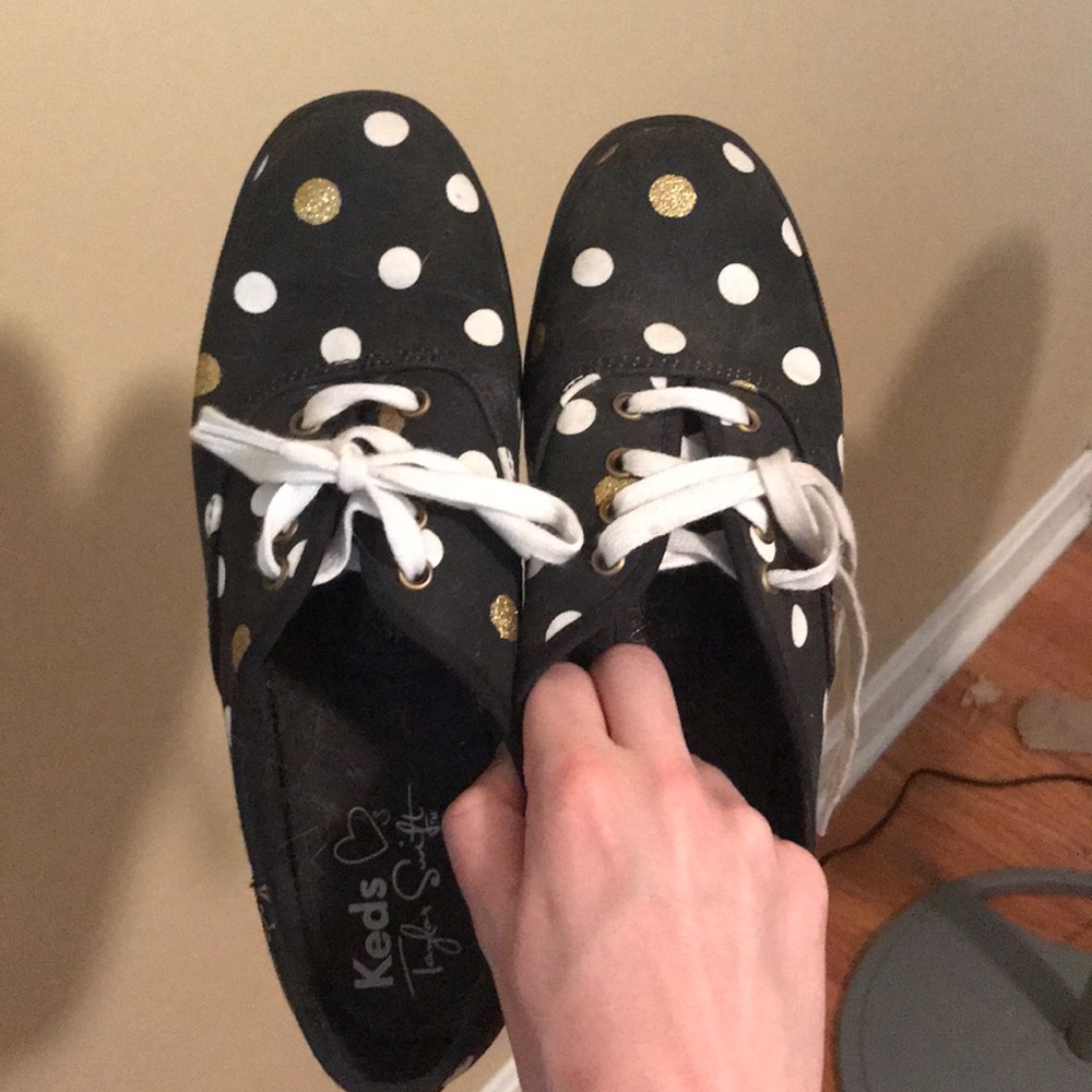 Ked’s Taylor Swift Black Polka Dot Shoes